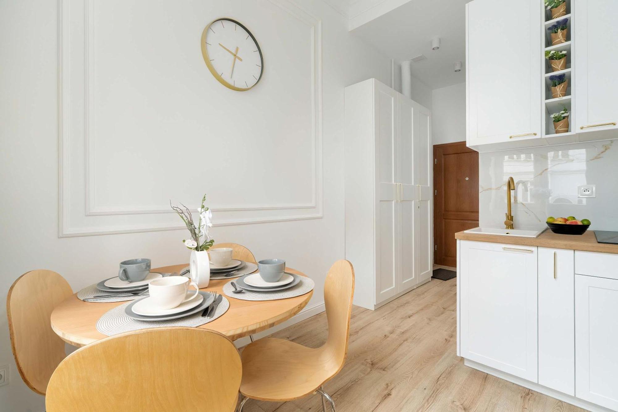 Wierzbiecice Cozy For 4 Guests Near The Center Of By Renters * Poznań